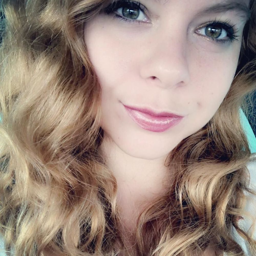 Meet your Posher, Kaylee